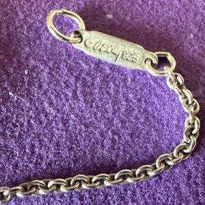 Tiffany & Co, Frank Gehry chain